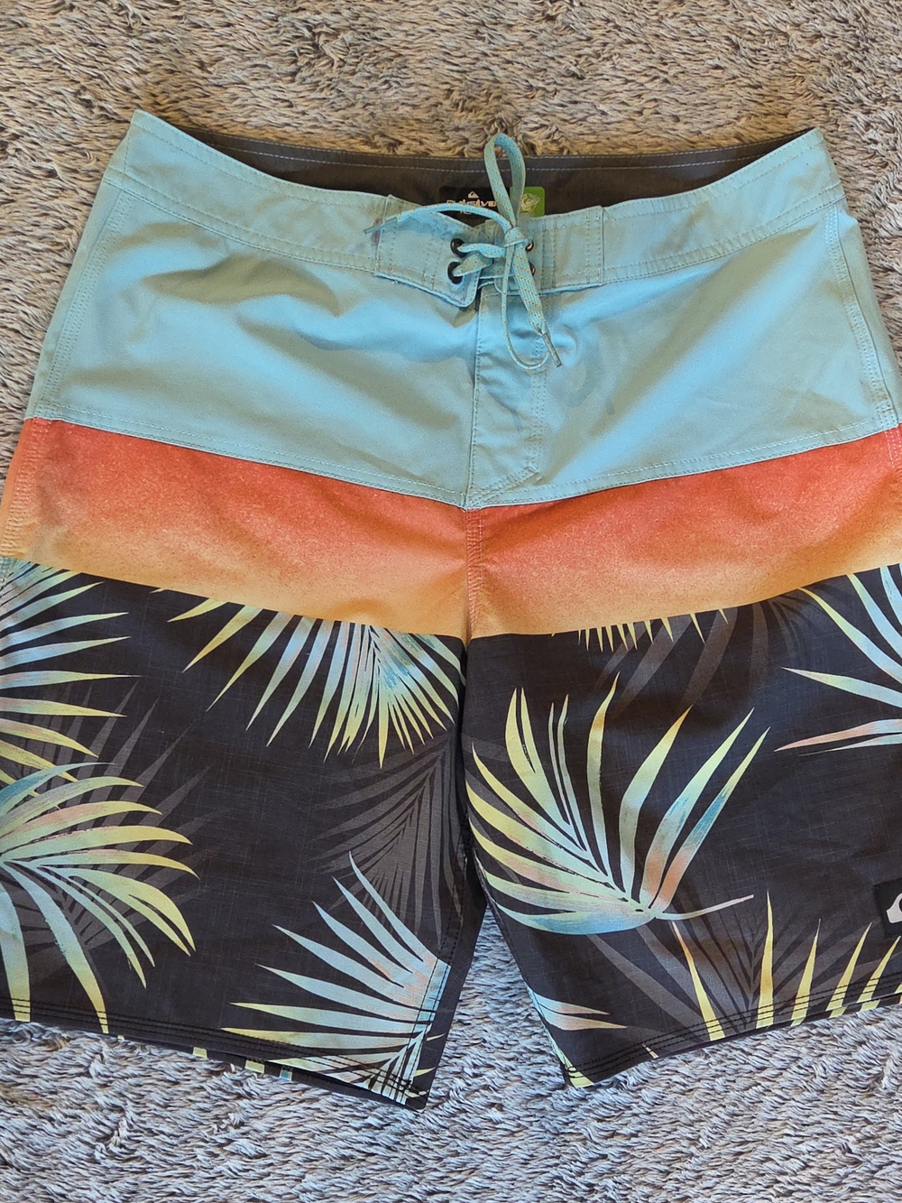 Quiksilver Men's Board Shorts Color Block Floral Size 32